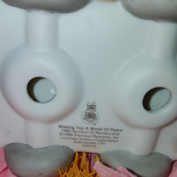 PRECIOUS MOMENTS Wishing You A World Of Peace - Picture 7 of 9